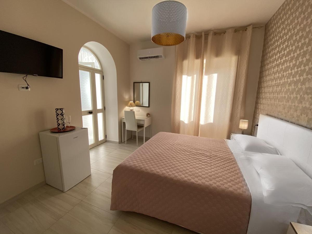B&B Enjoy Happyness Pompeia Exterior foto