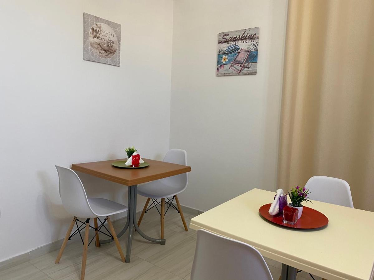 B&B Enjoy Happyness Pompeia Exterior foto